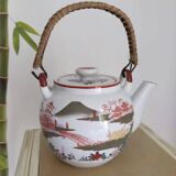 Théière à motifs japonais