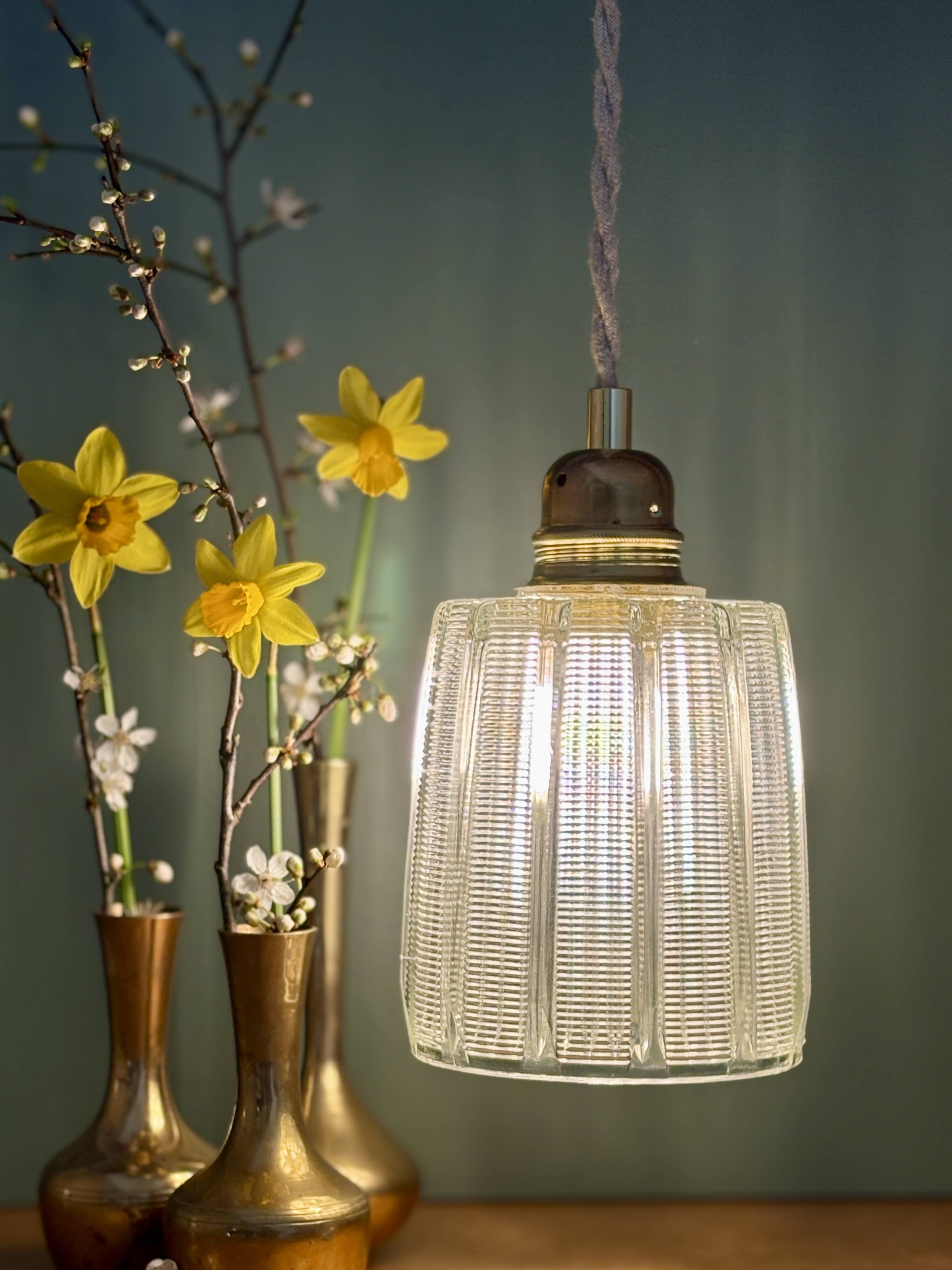 Vintage tulip suspension in holophane glass