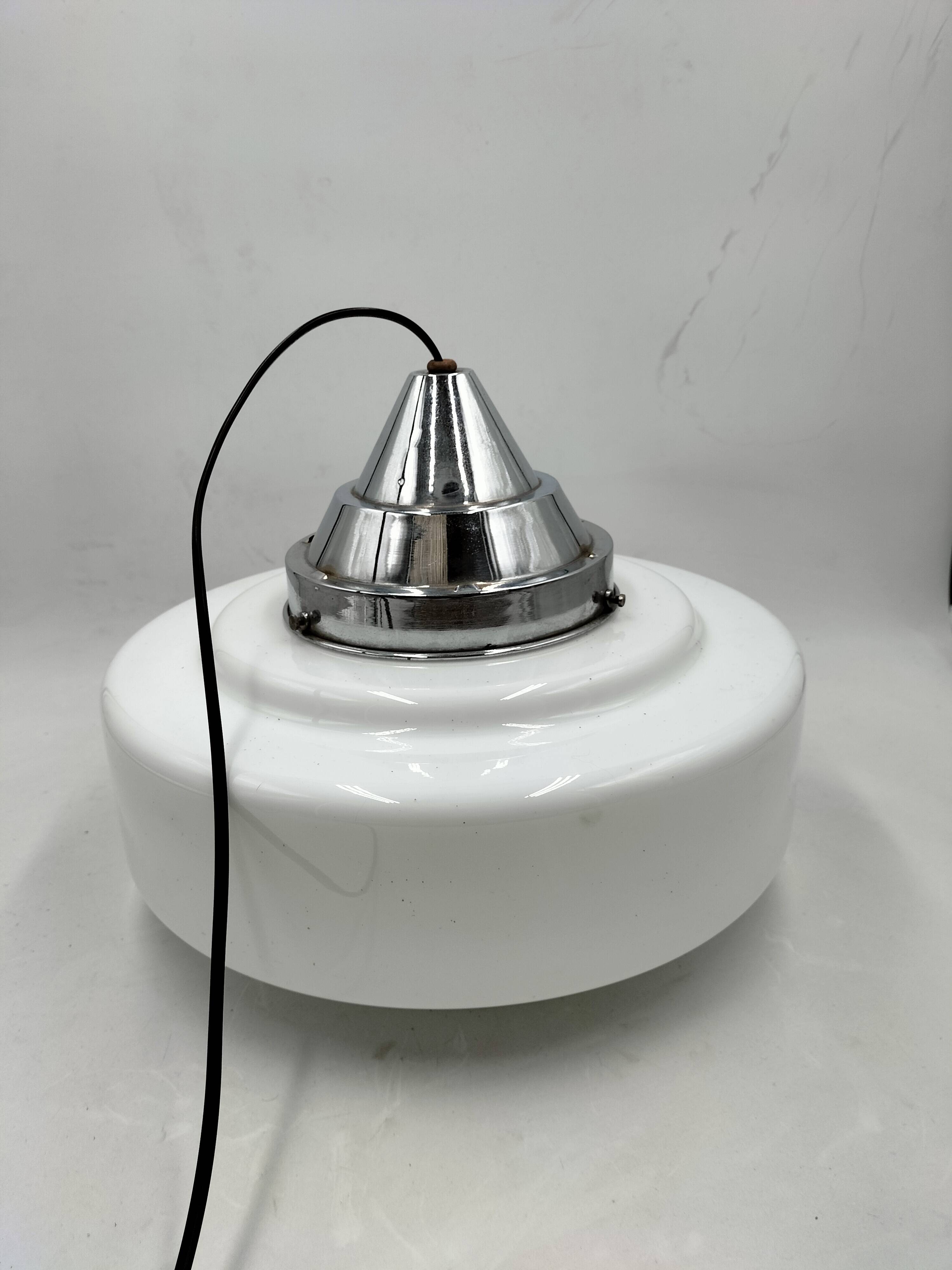 Art deco pendant light