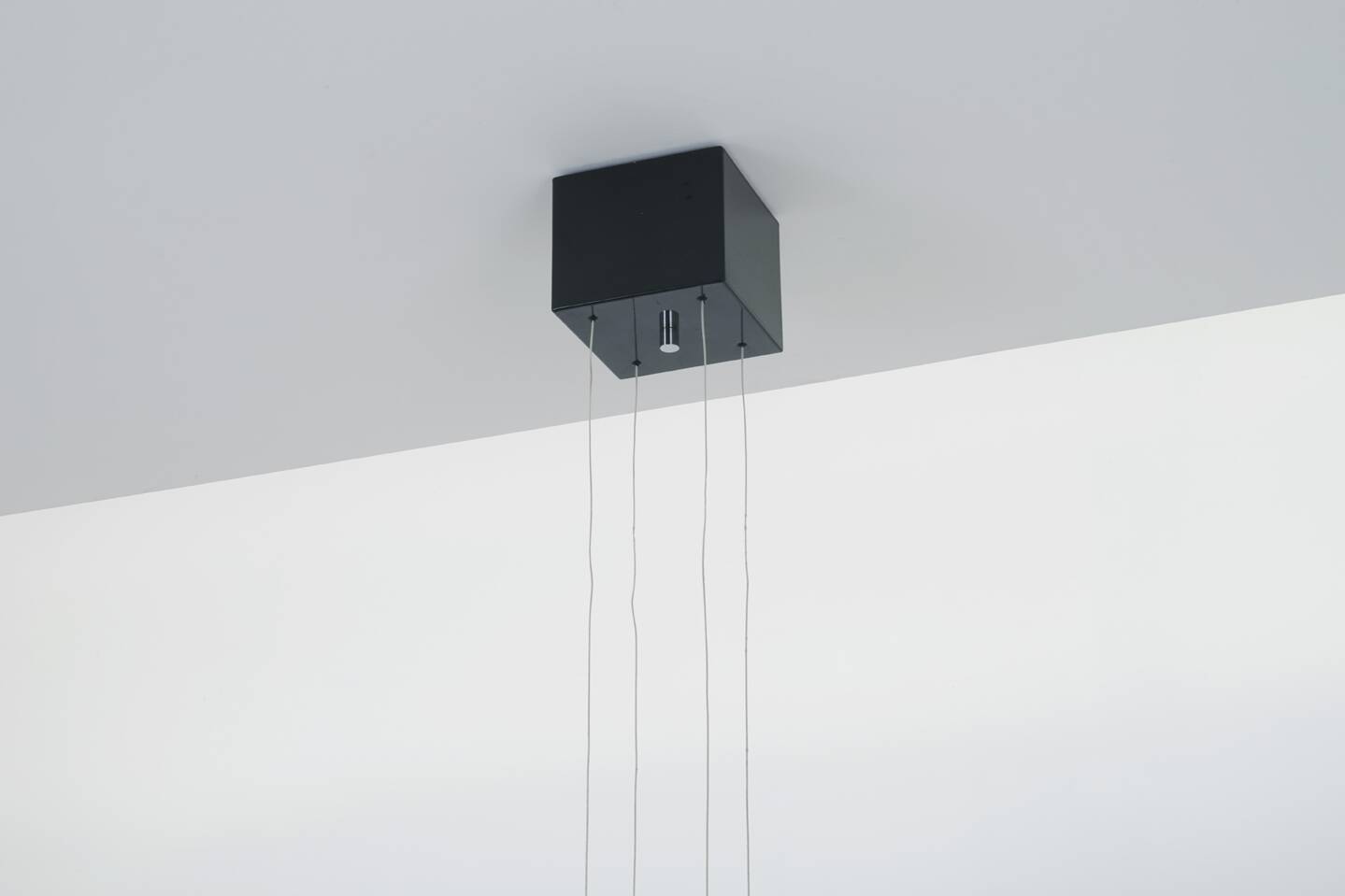 Ettore Sottsass suspension Hikary ed. Skipper circa 1980