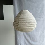 Suspension in rattan and natural japanese linen in the shape of a drop