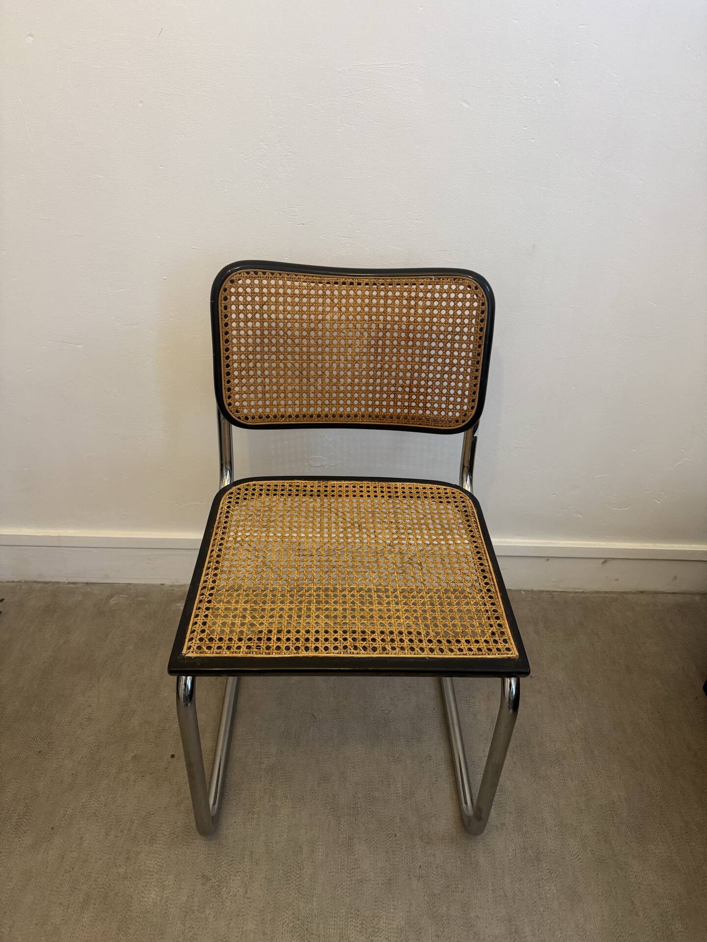 Marcel BREUER black b32 -cesca chair made in Italy