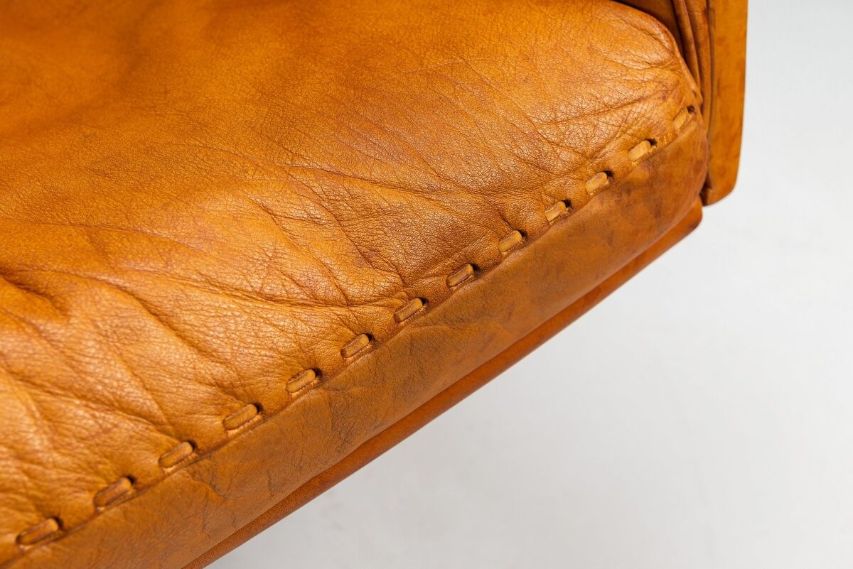 De Sede DS-31 high-back lounge chair in natural leather, Switzerland, 1970