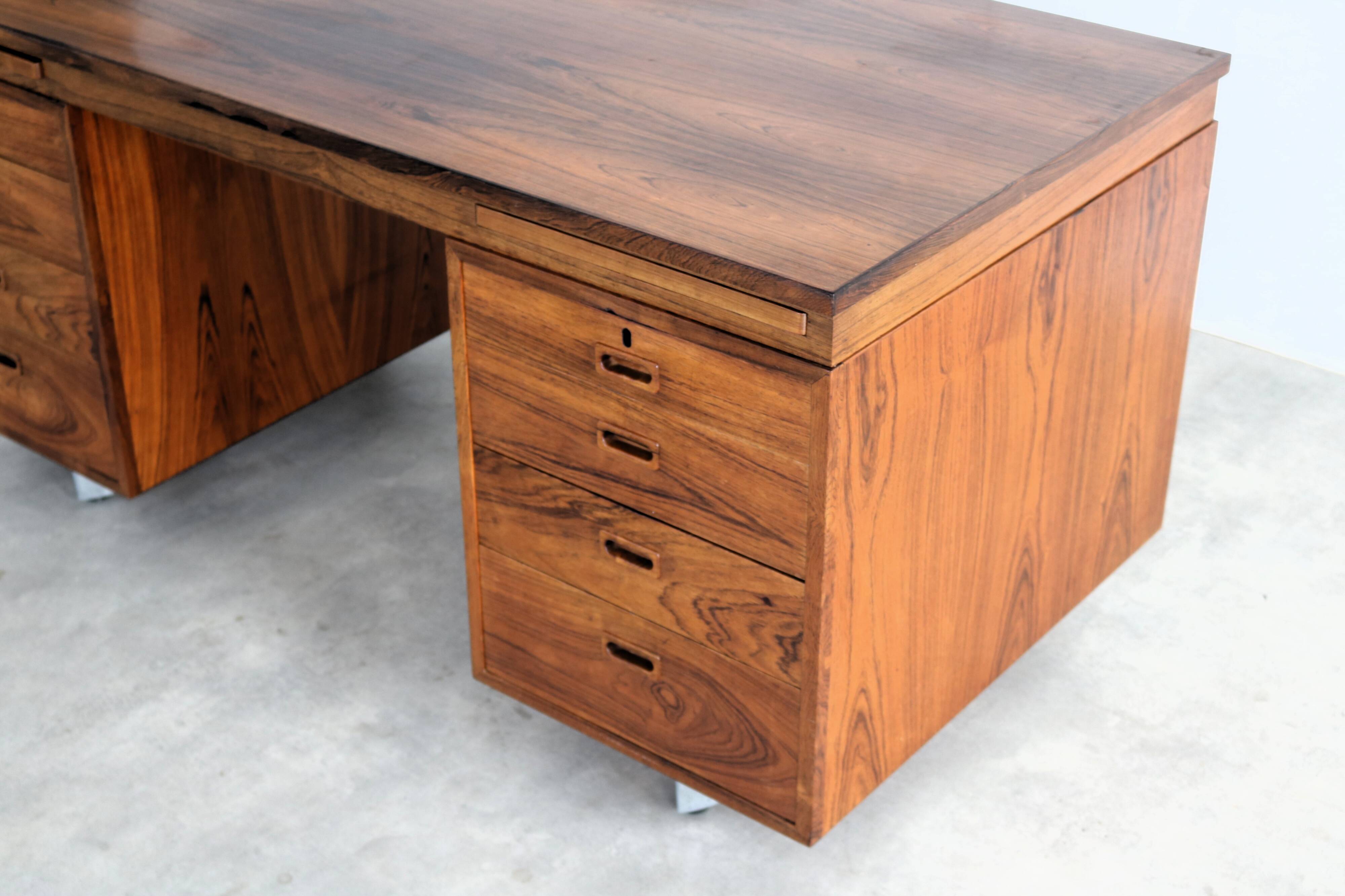 vintage desk | rosewood | Nipu | 1960s