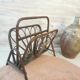 Porte revue vintage en rotin