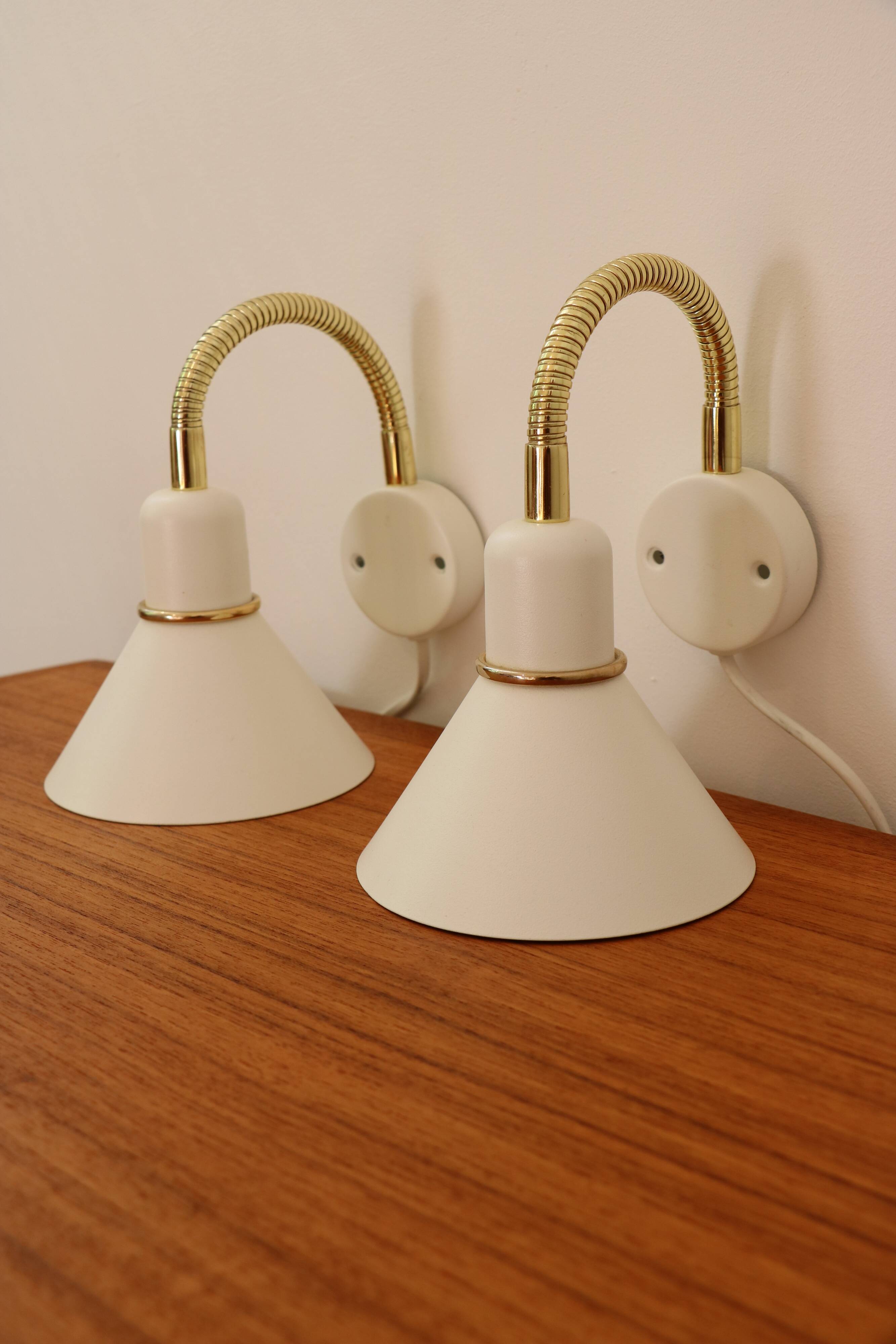 Pair of Scandinavian wall lights in white metal and gold metal