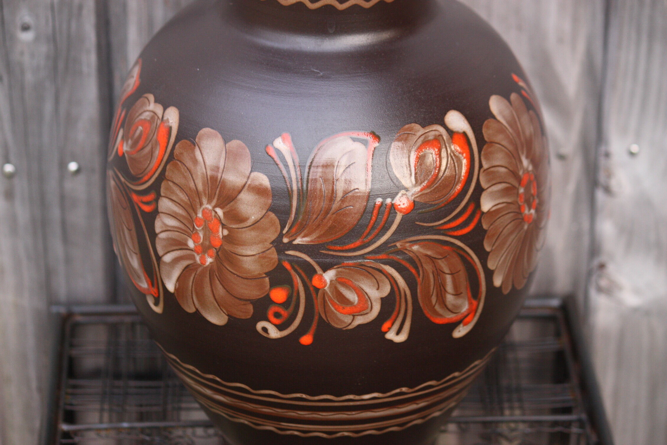 Hungarian vase MHV floral decoration