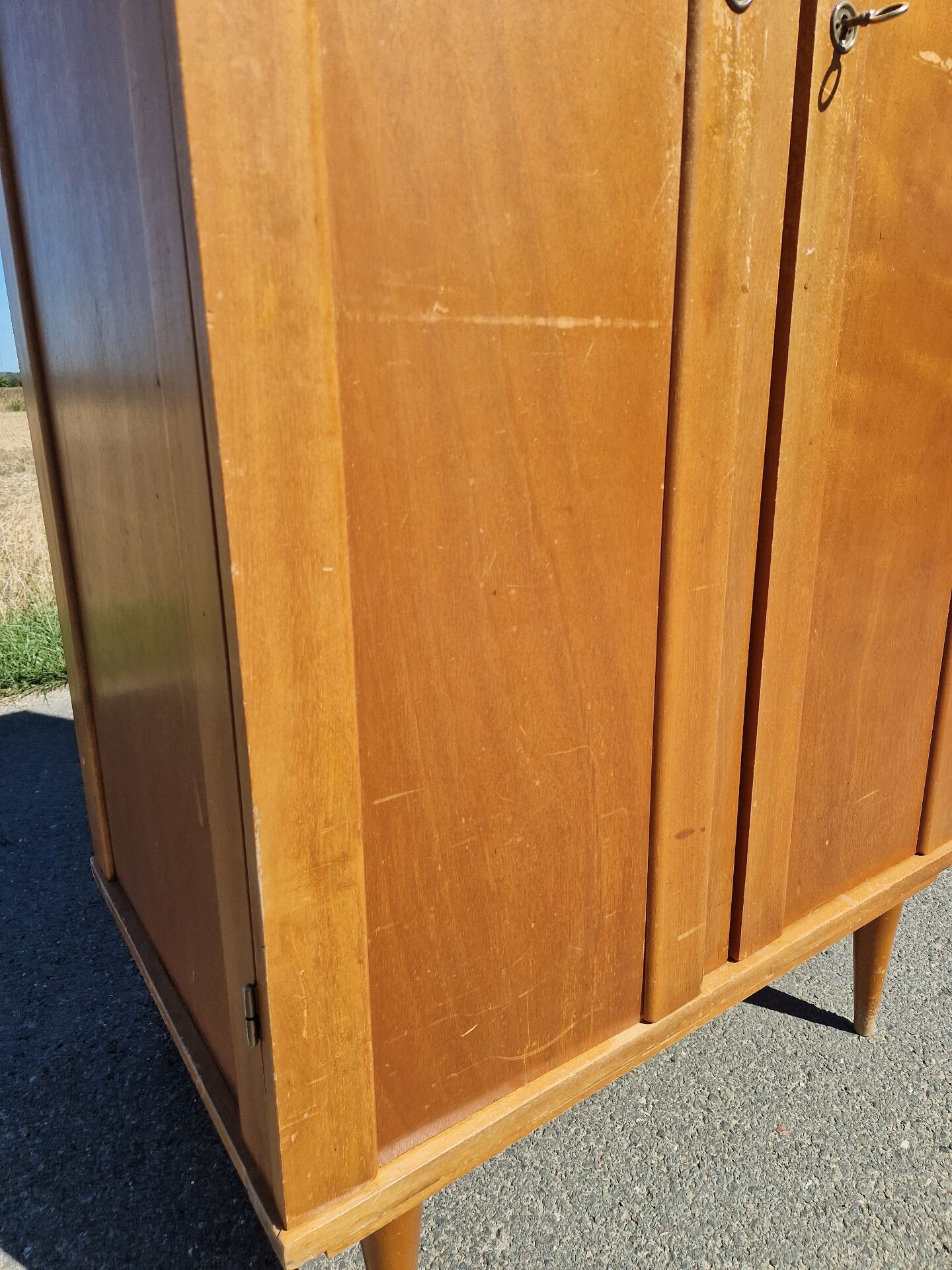 Ancienne Armoire parisienne