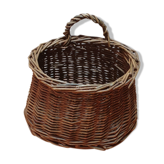 Vintage wall basket