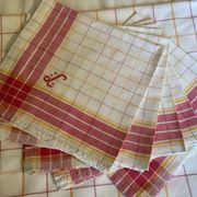Tablecloth and 6 napkins - vintage
