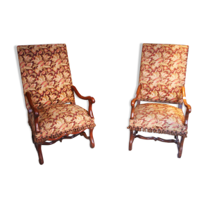 deux fauteuils d'époque Louis XIII