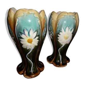 Paire de vases en barbotine "fives-lille"