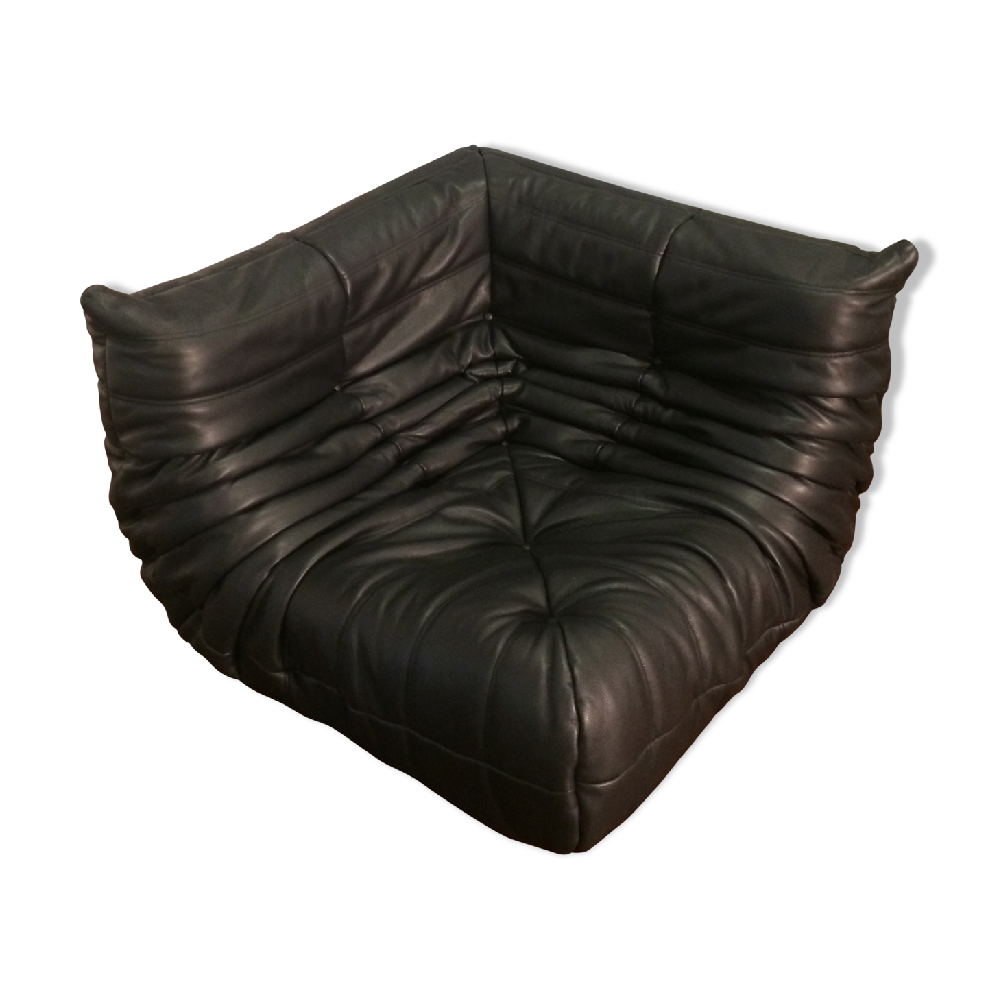 Togo corner chair model designed by Michel Ducaroy 1973