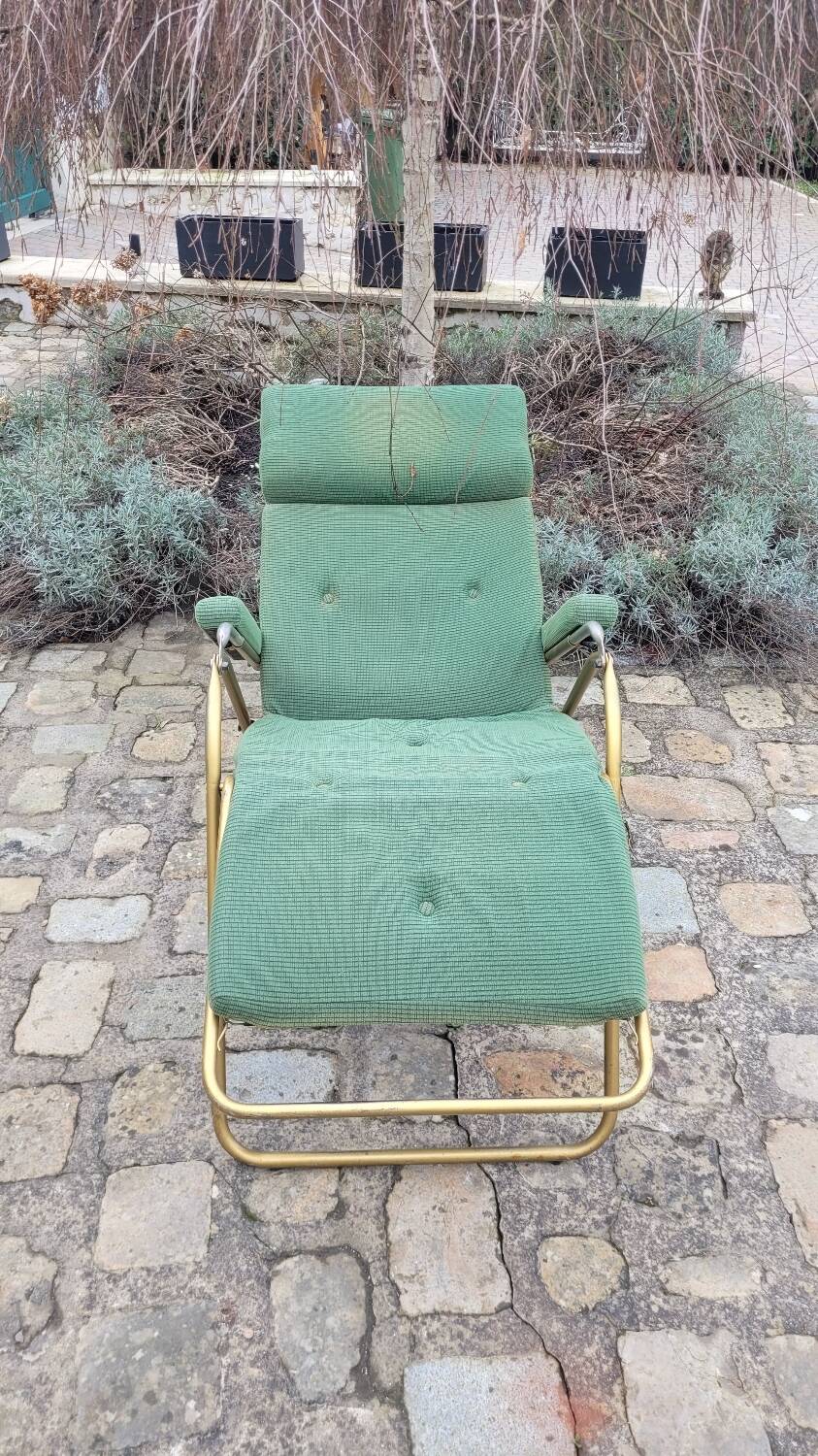 Vintage Lama deckchair