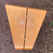Table d’appoint trapézoïdale scandinave