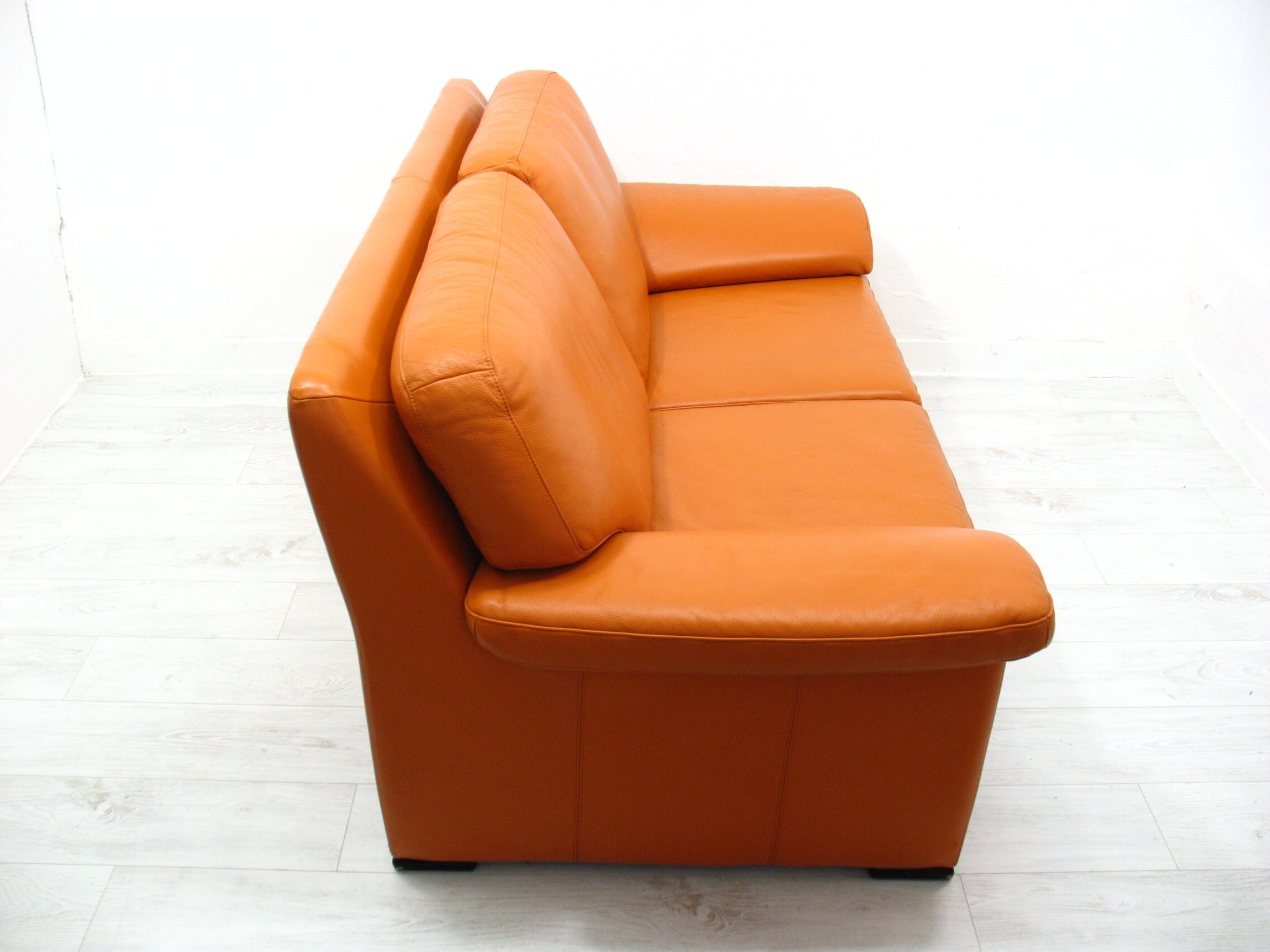 Leather sofa Willi Schillig 90s