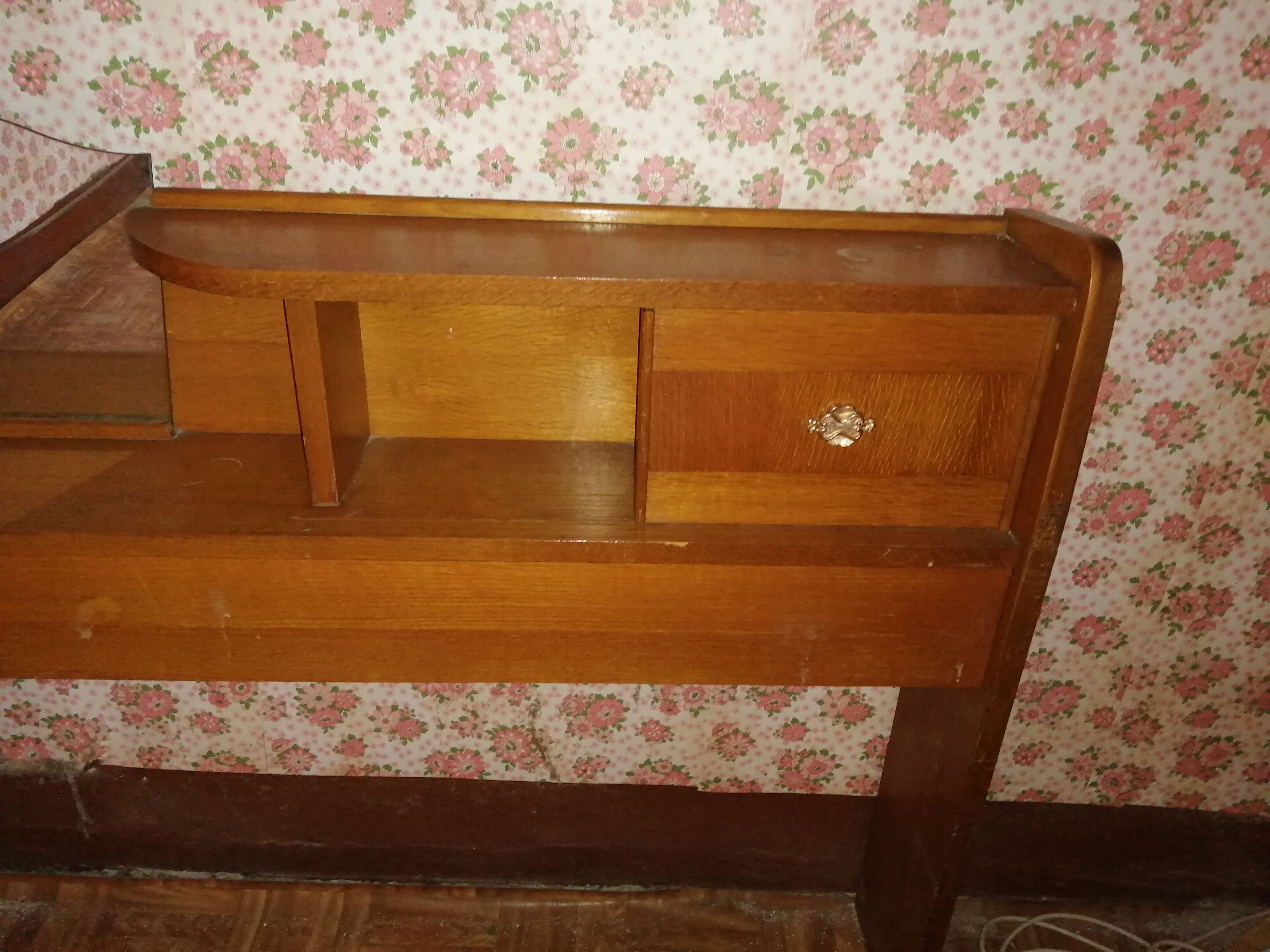 Vintage cosy headboard