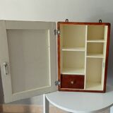 Medicine cabinet 50/60 years