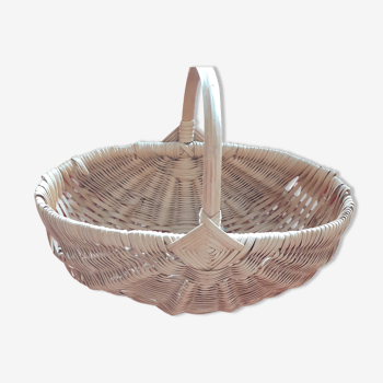 Wicker basket