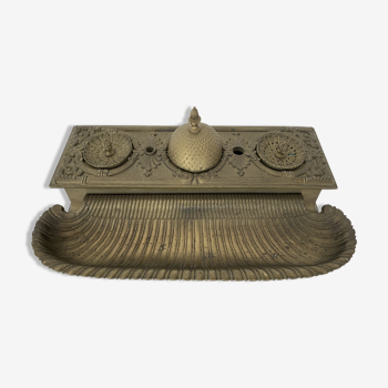 Inkwell period restoration in bronze nineteenth shell decoration