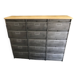 Ronéo industrial furniture with 15 shoe flaps