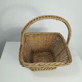 Square basket with handle