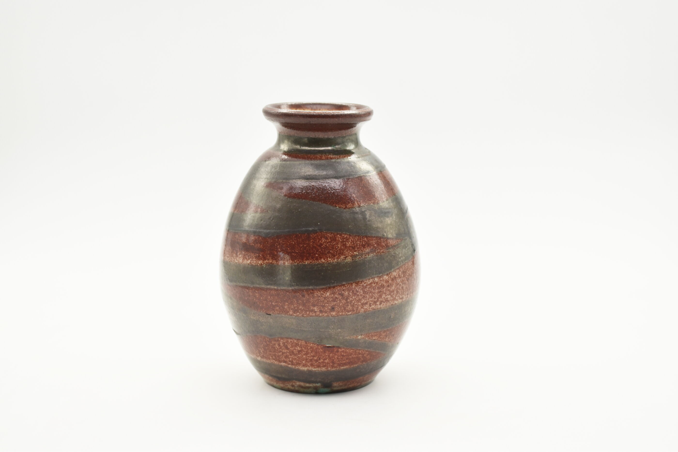 Accolay ceramic vase