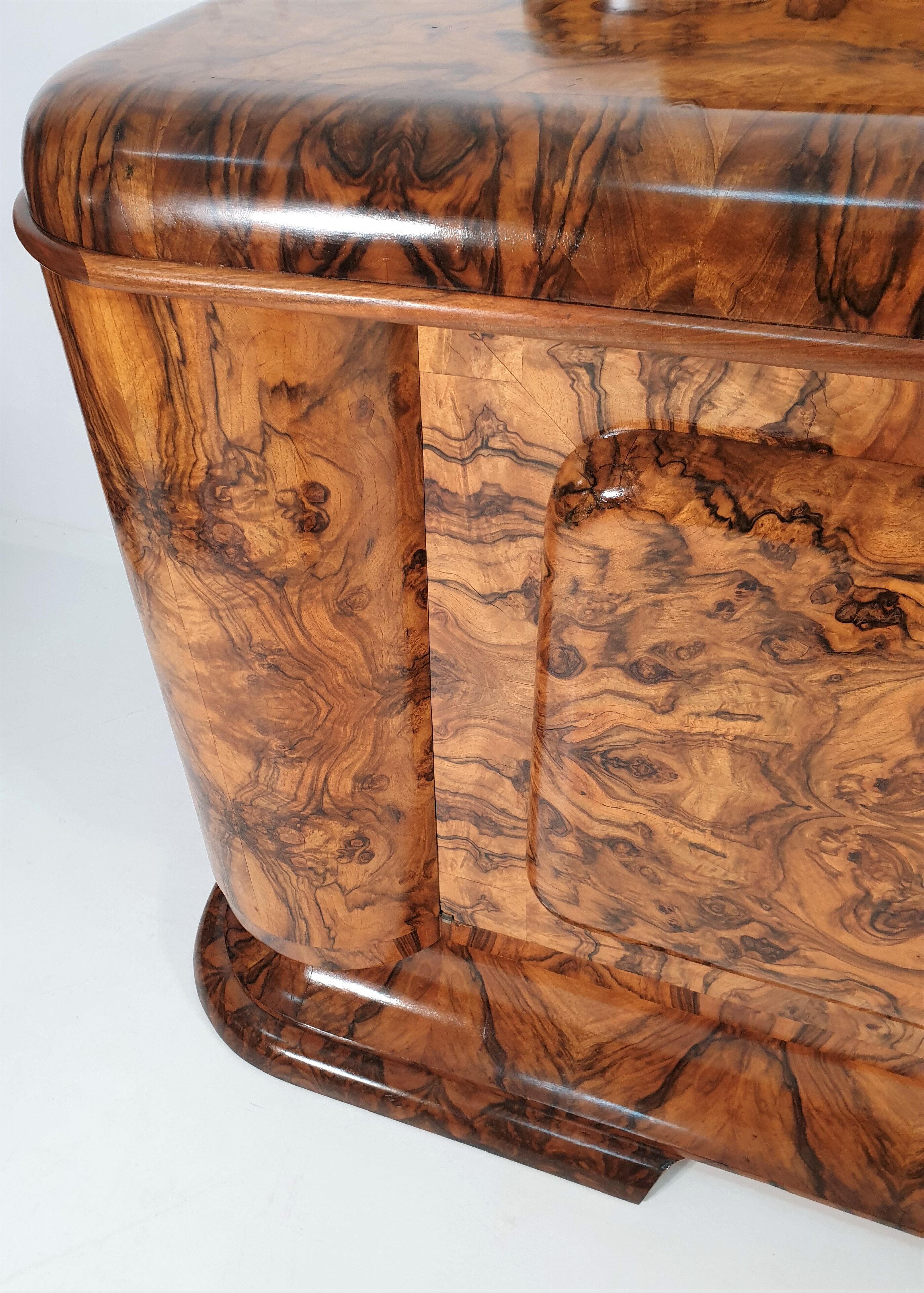 Art Deco Walnut Veneer Buffet, 1940s