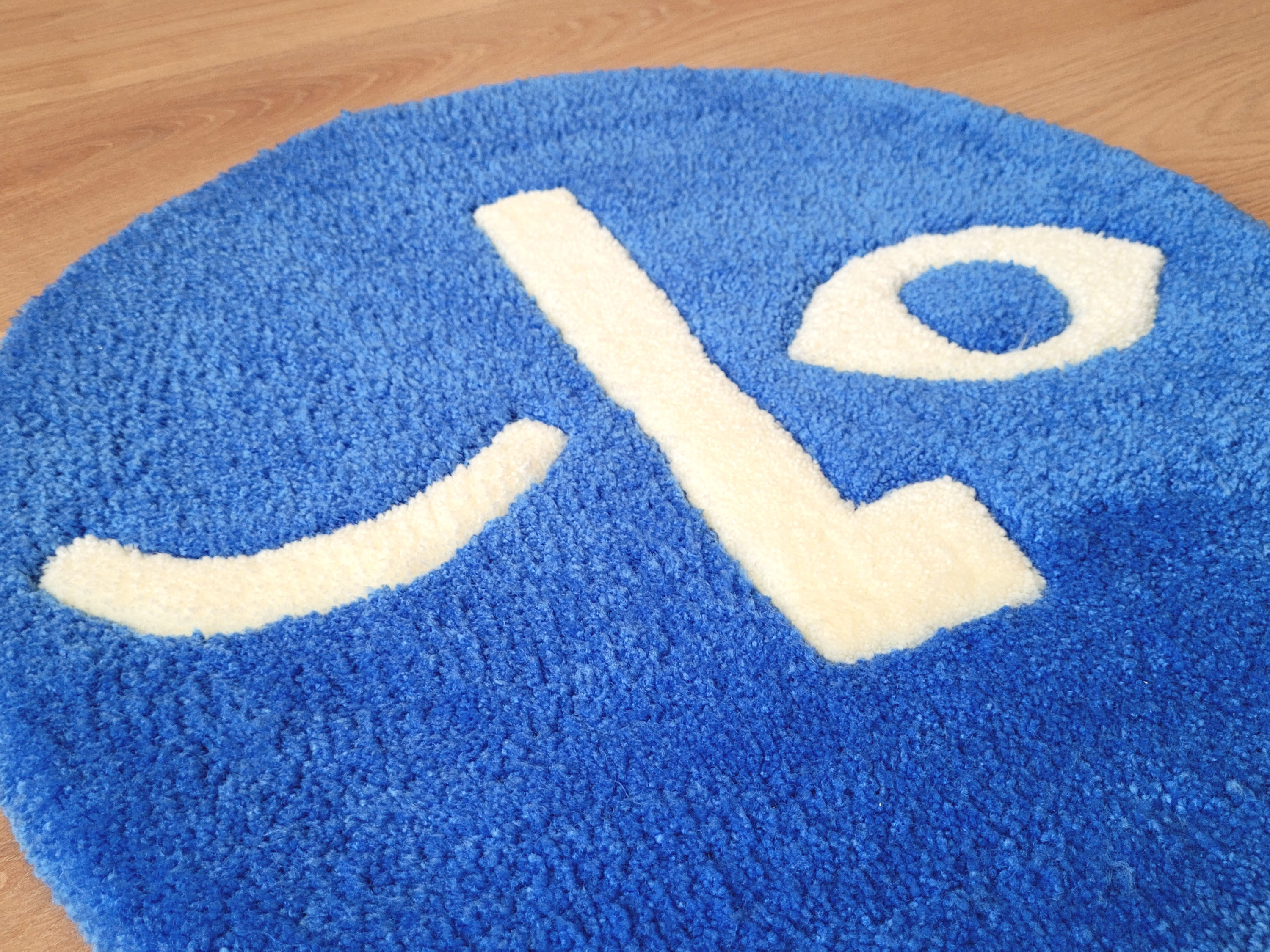 Round carpet face blue 54x54cm