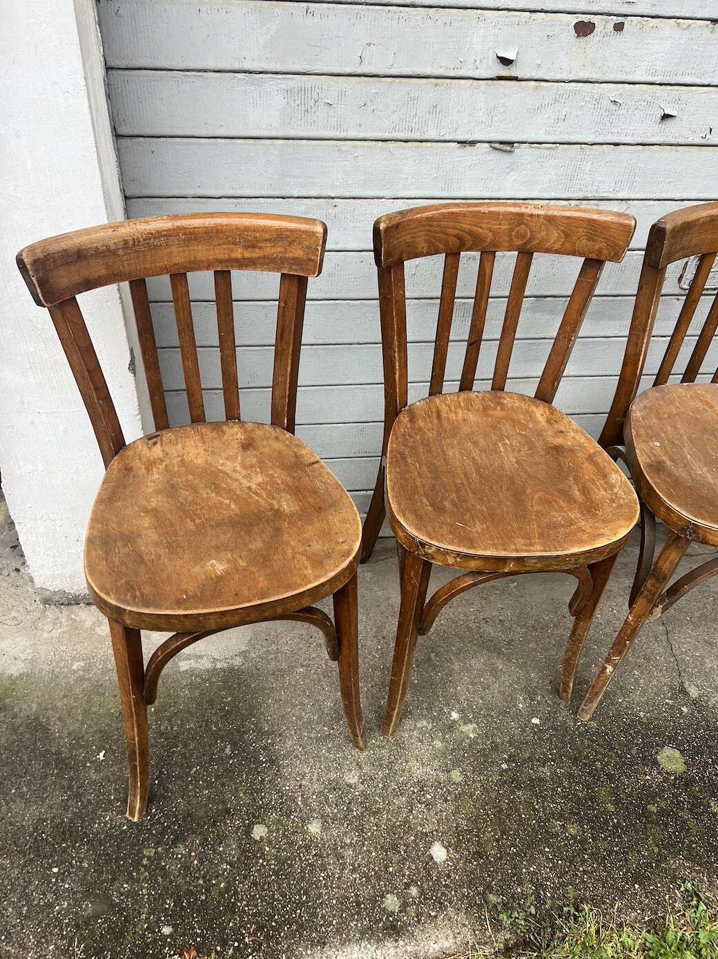 (Lot) 7 Vintage Wooden Bistro Chairs