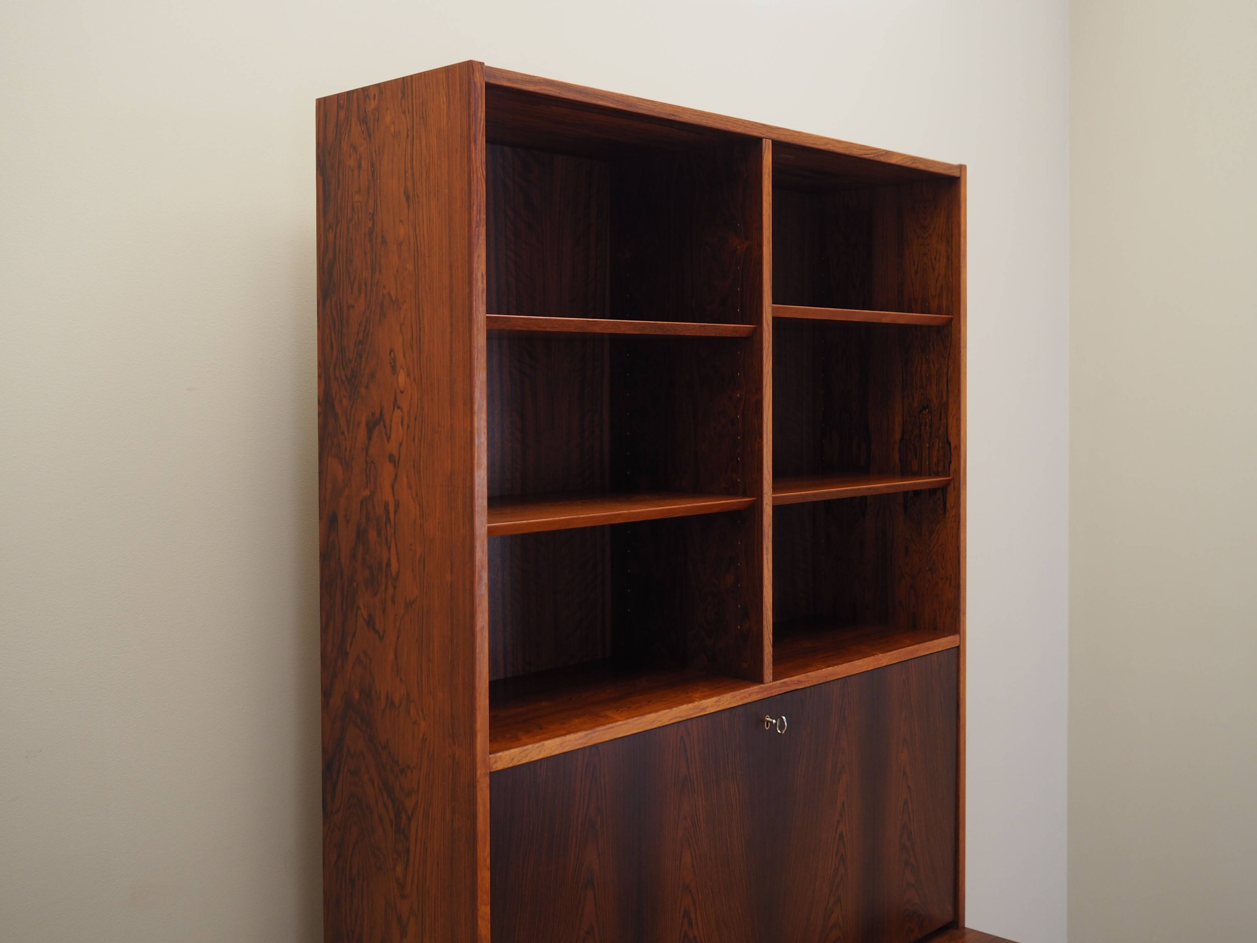 Rosewood bookcase, Danish design, 1970s, production: Hundevad