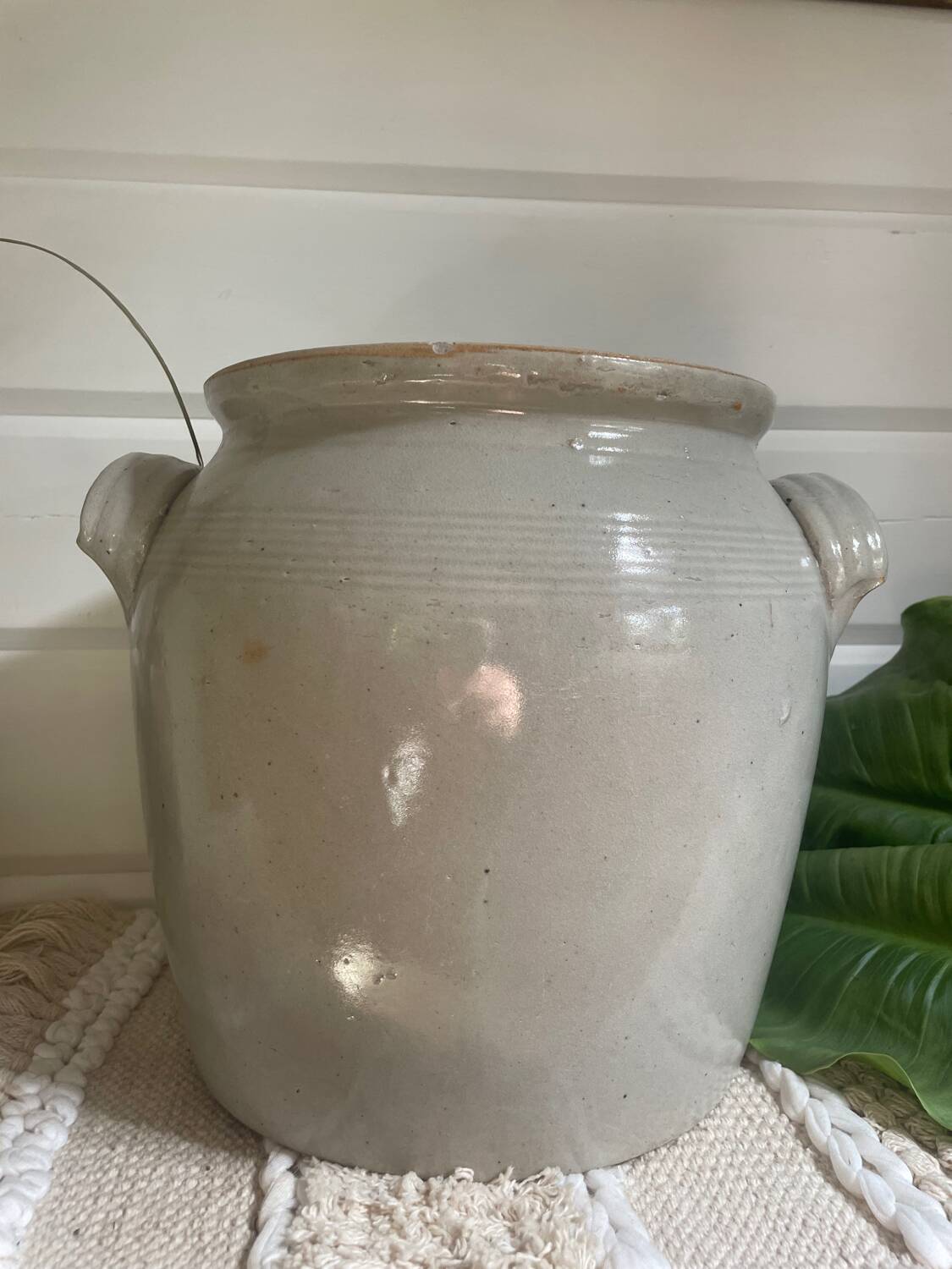 Glazed stoneware pot