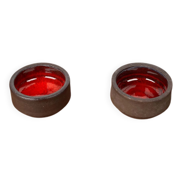Small modern Danish studio pottery bowls from the mid-century, 1960s, set of 2.