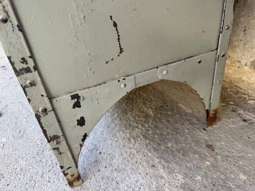 Old metal locker with 4 doors