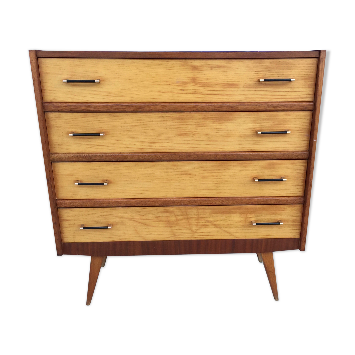 Dresser 60s