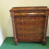 Scottish mahogany chest of drawers from 1880