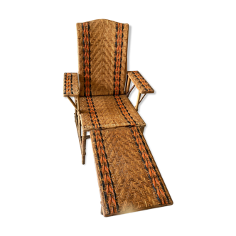 Rattan chaise longue