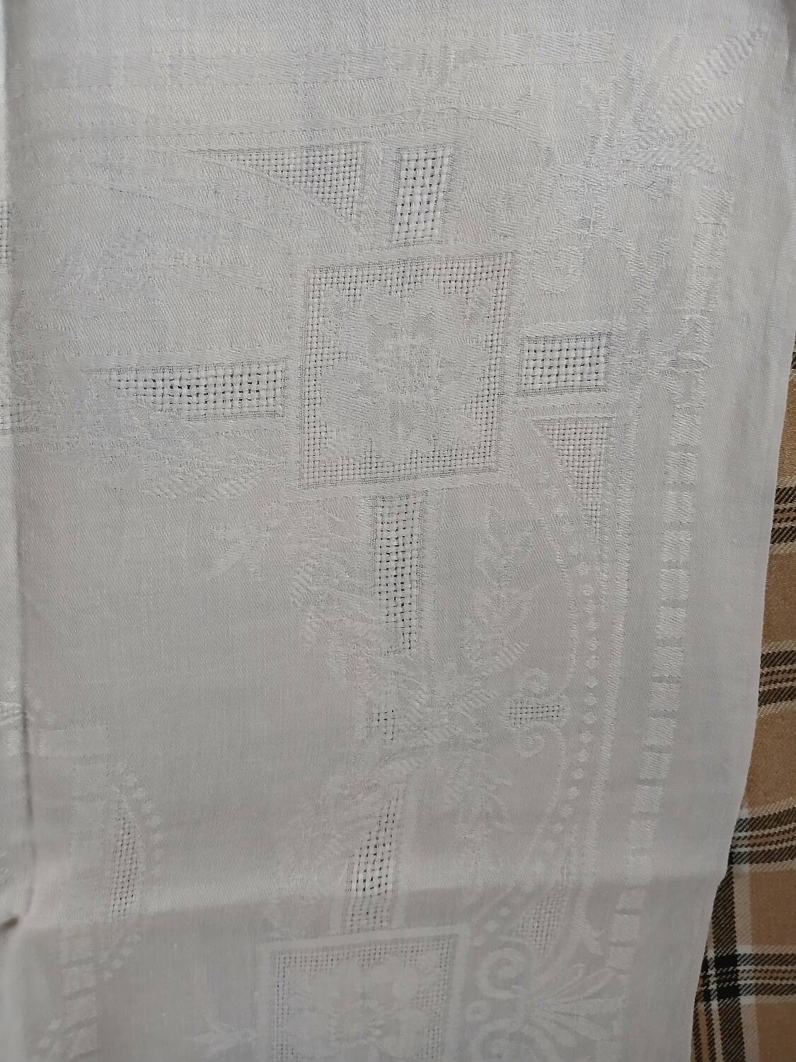 11 antique linen napkins