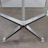 Table d'appoint vintage Tisch Eames Vitra Design Mid-Century
