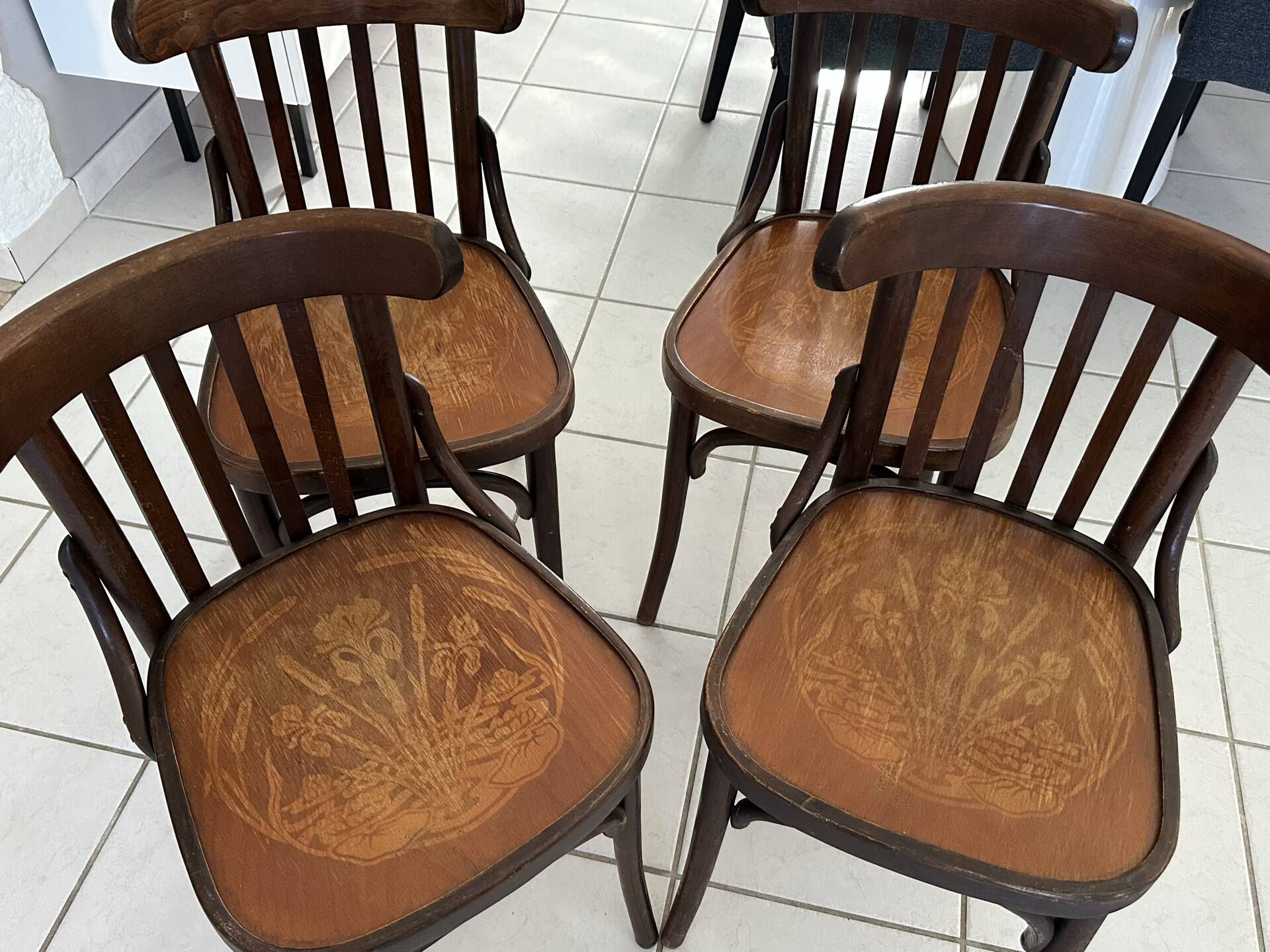 Set of 4 vintage bistro chairs from the 1960s.