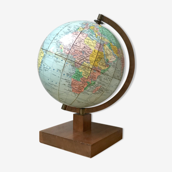 World map wooden base