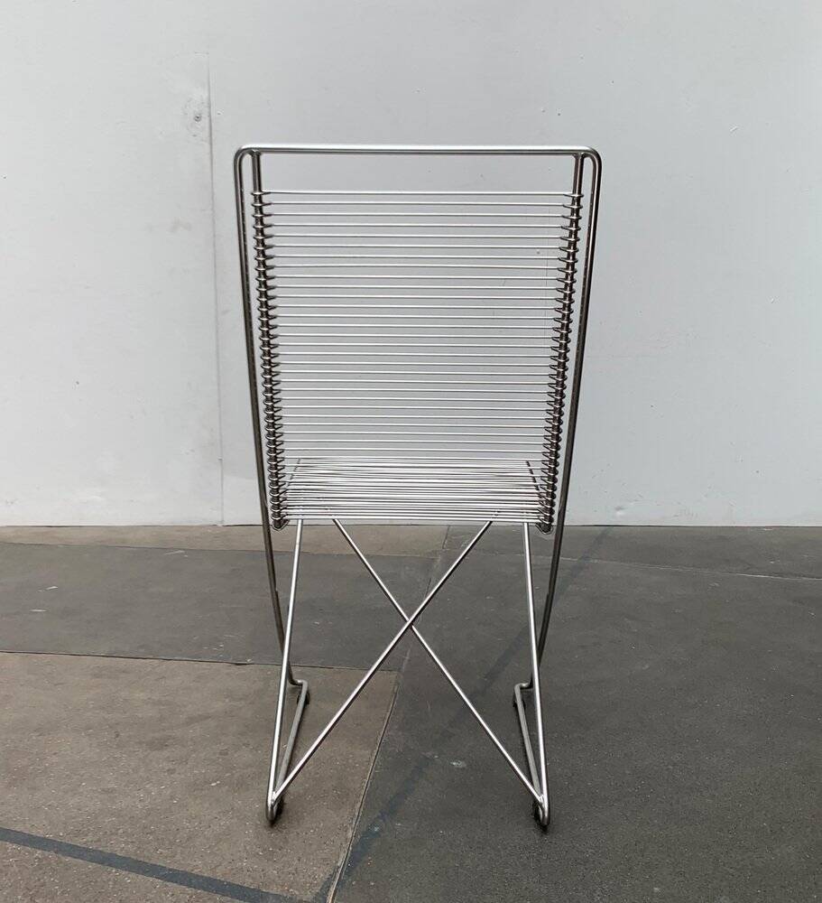 Postmodern German cantilever chair by Till Behrens for Schlubach, 1980s.