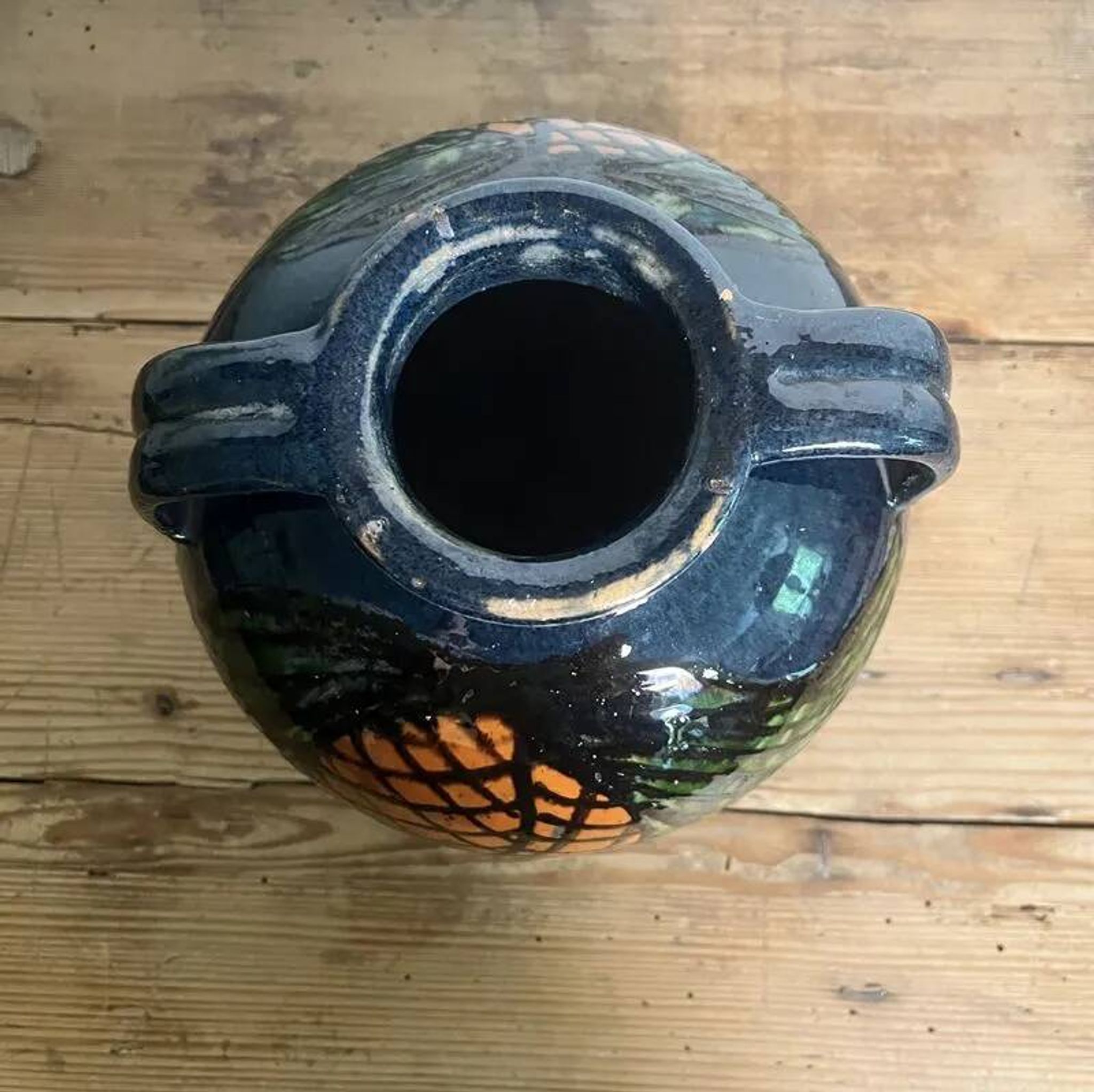 Glazed terracotta round vase