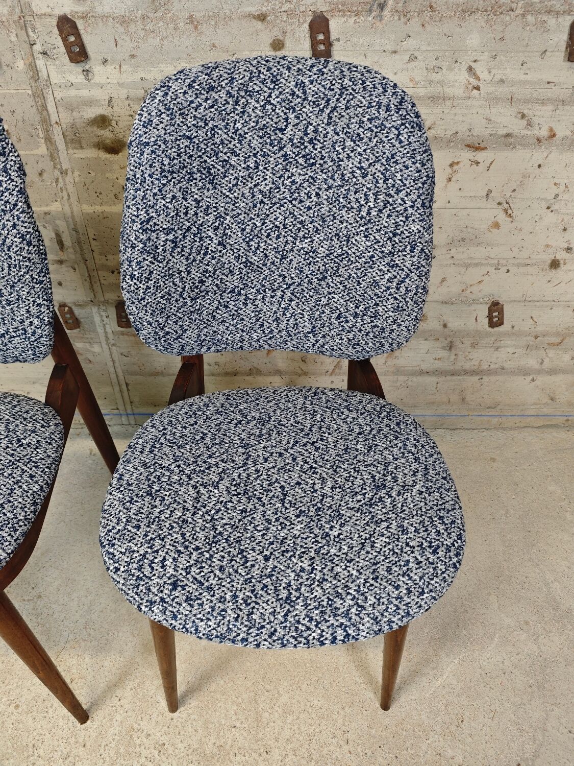 Set of two Baumann Pegasus chairs.