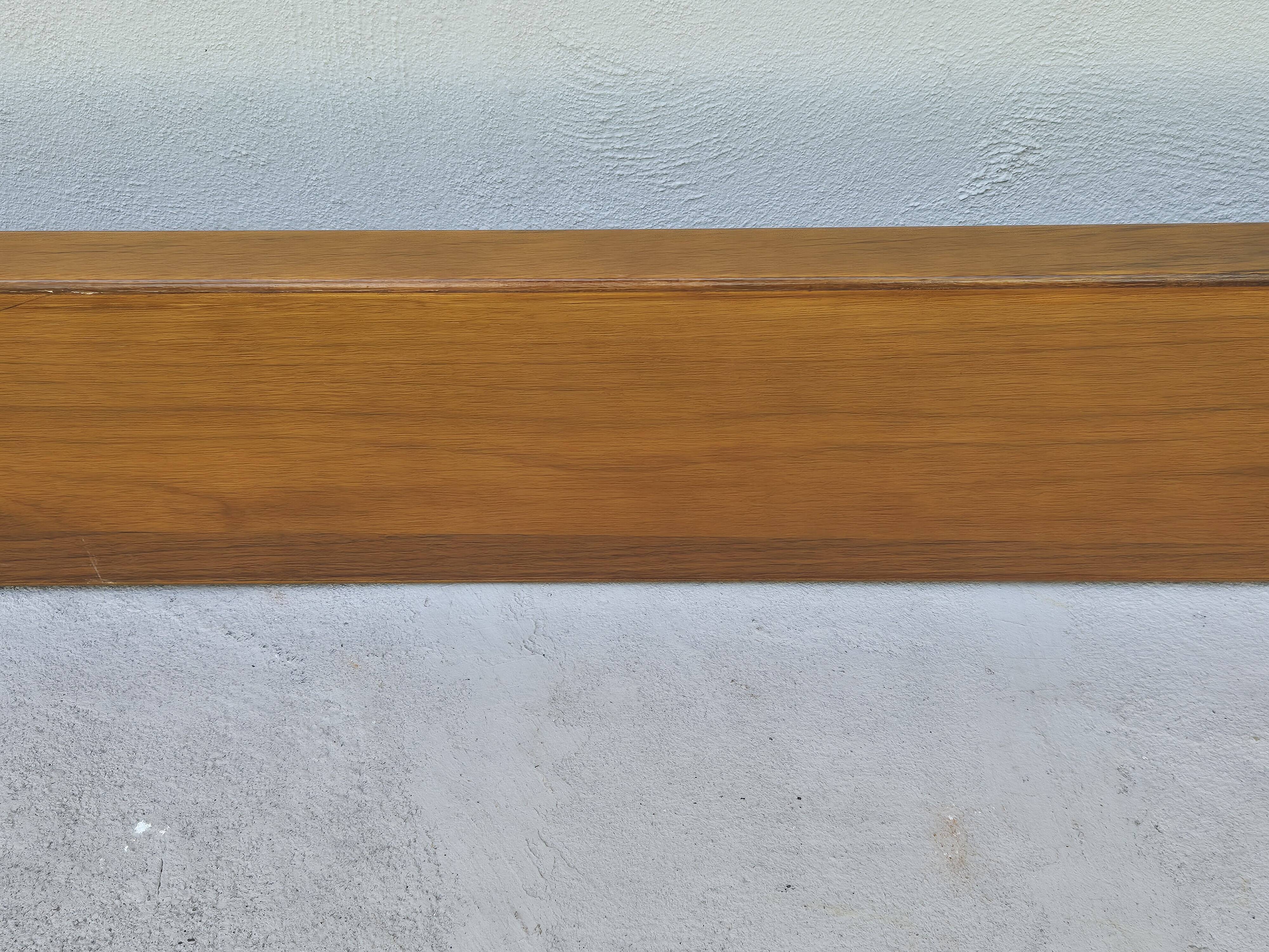 Lit de noyer Stilwood des années 1960