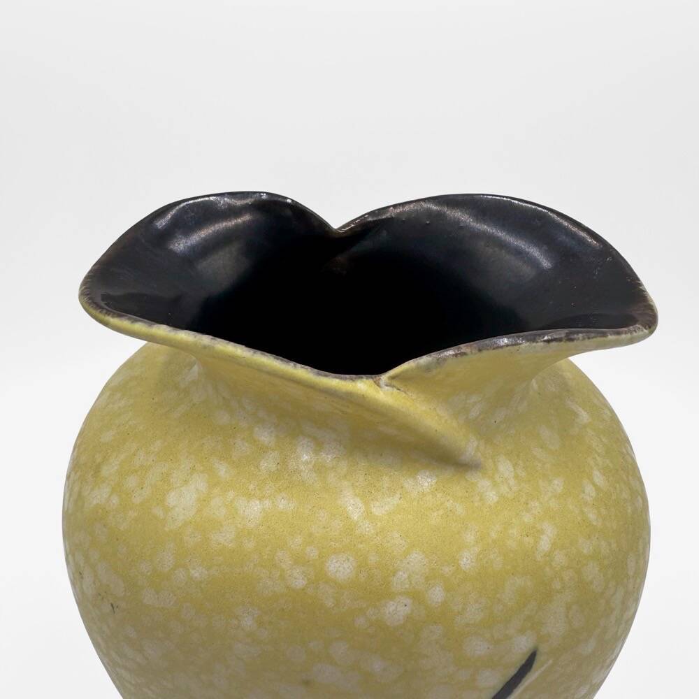 Carstens Tonnieshof graphic vase 60's