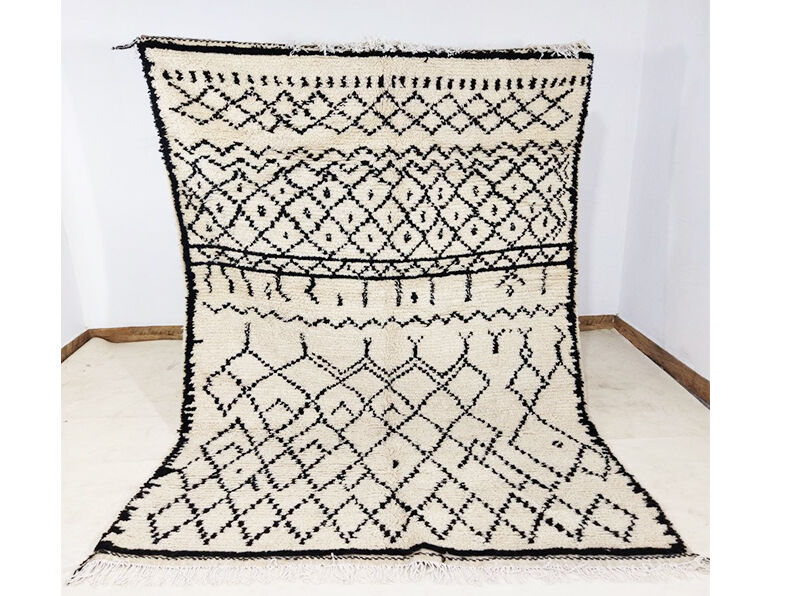 263x163cm Moroccan Berbere Carpet