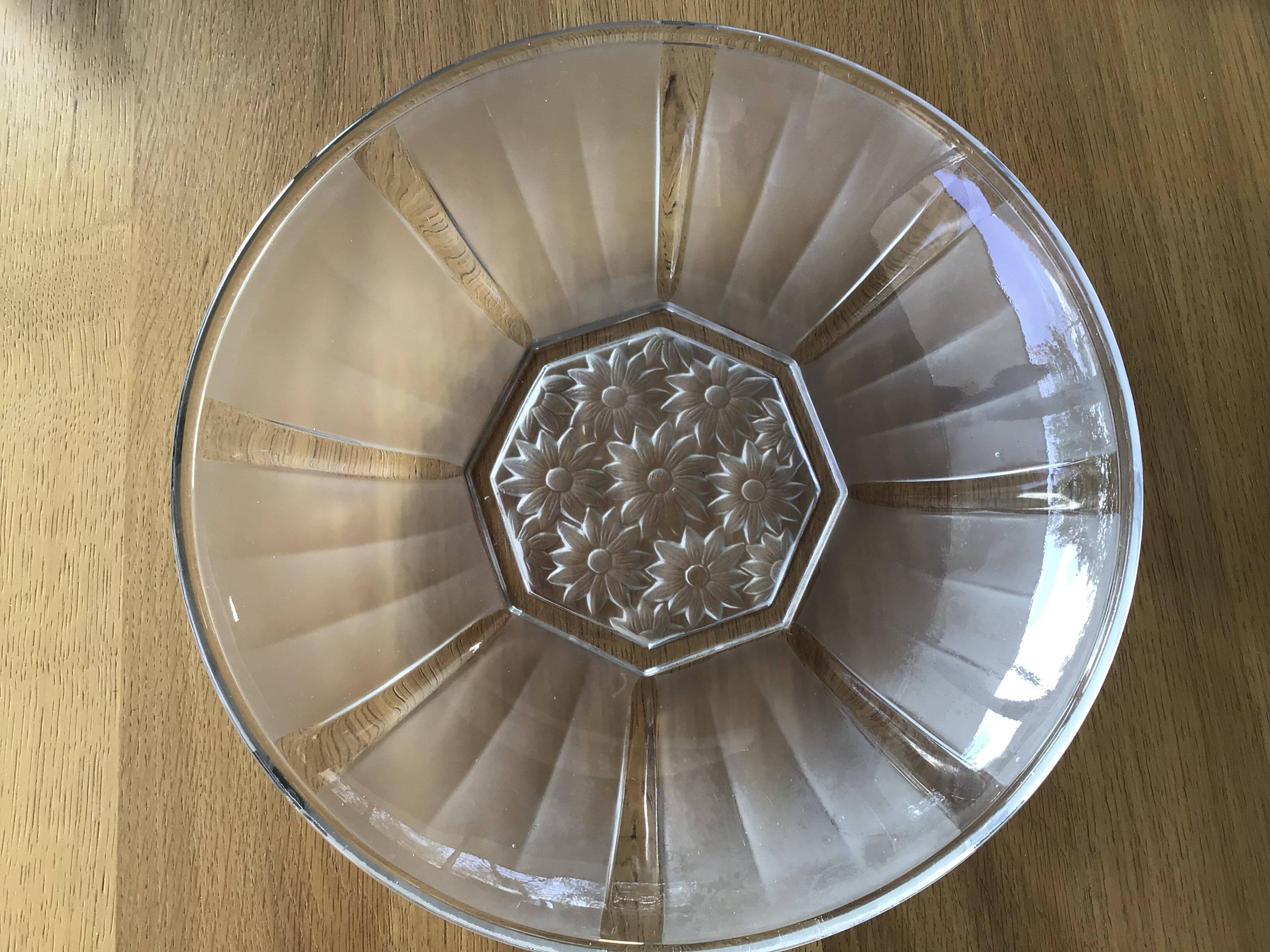 Art Deco glass cup with sandblasted flowers