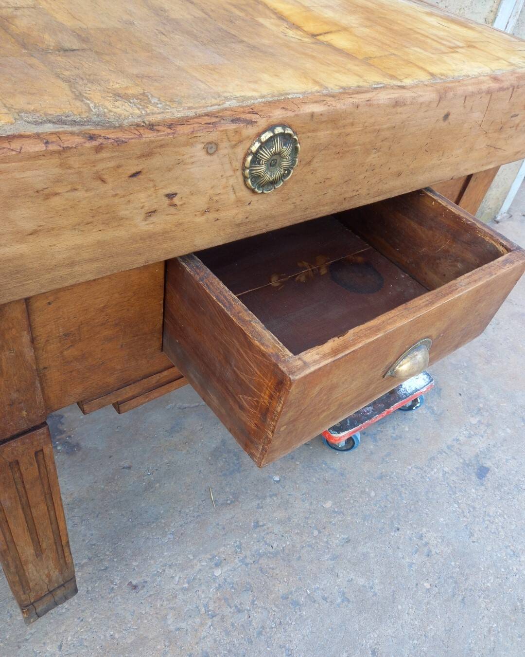 2-drawer block, butcher's shop, beautiful patina, wood color