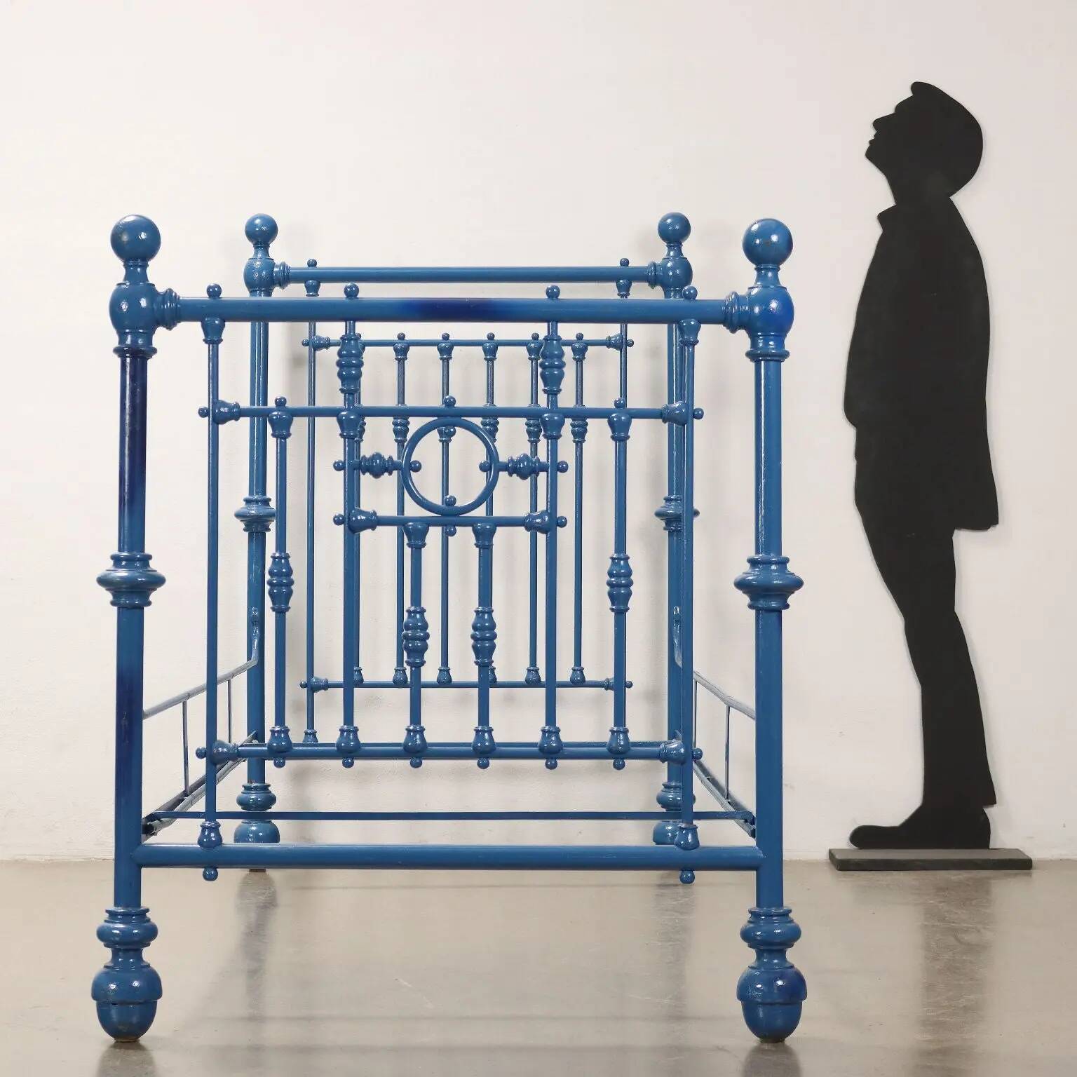 Simple old lacquered iron bed, Italy, 19th-20th century.